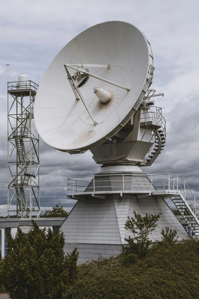 communication radar being used