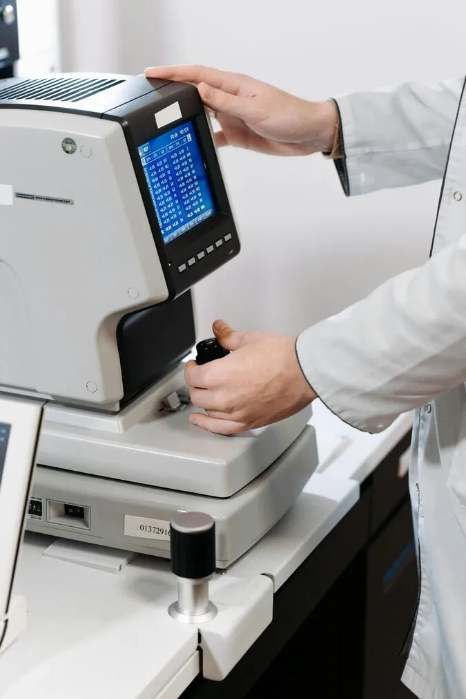 Diagnostic equipment PCBA — portable diagnostic device and point-of-care testing board assembly